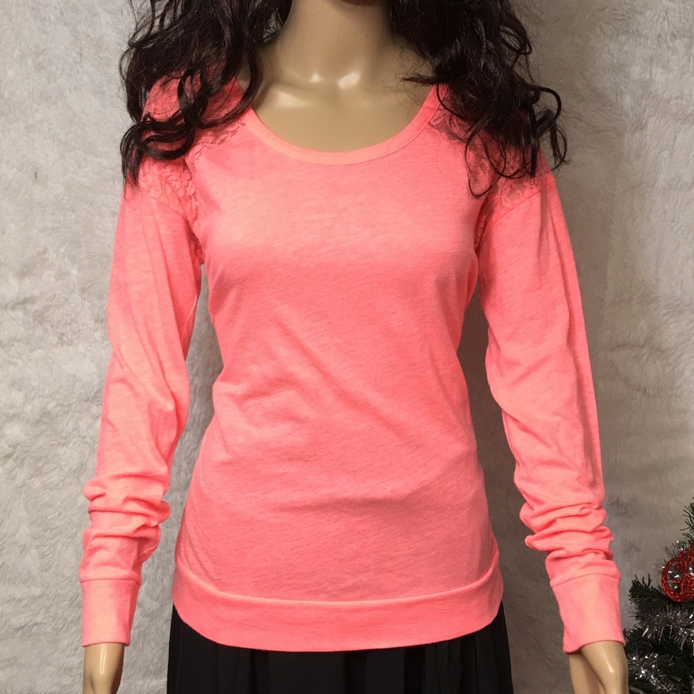 PINK VICTORIA SECRET SHIRT